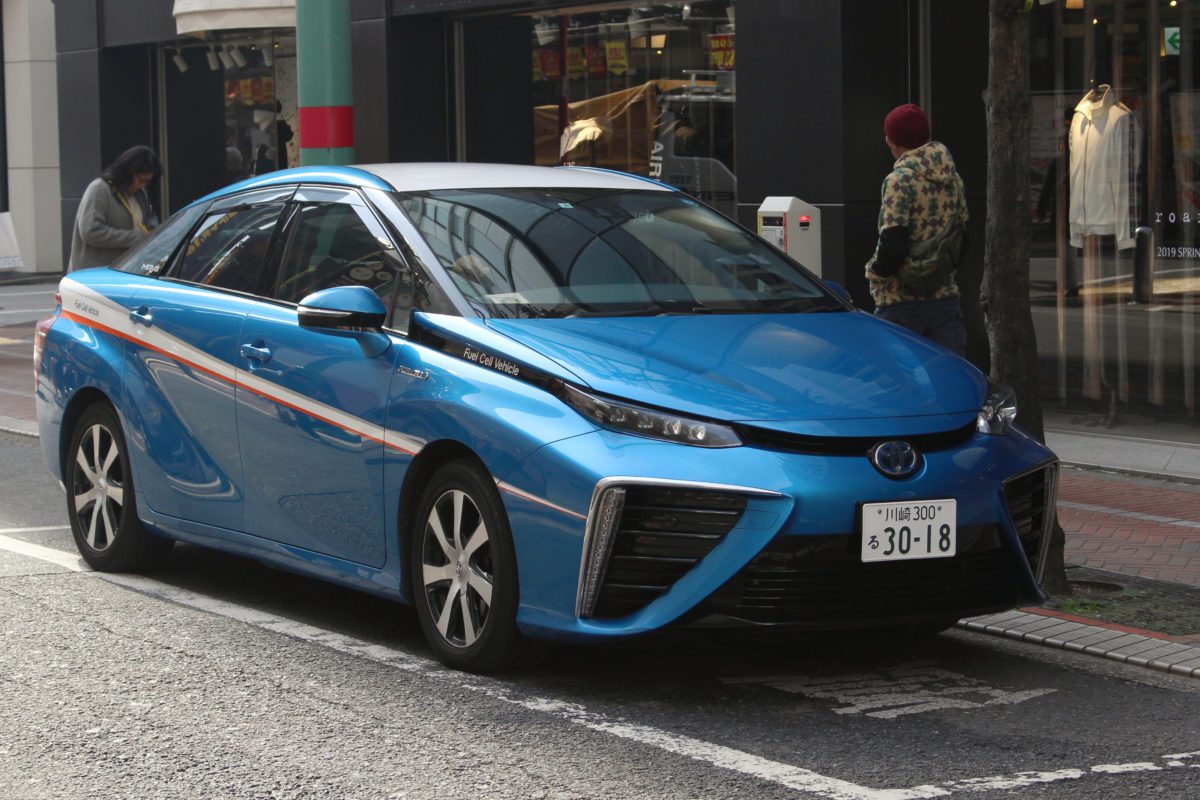Tokyo,,Japan,-,February,7,,2019:,A,Toyota,Mirai,Fuel